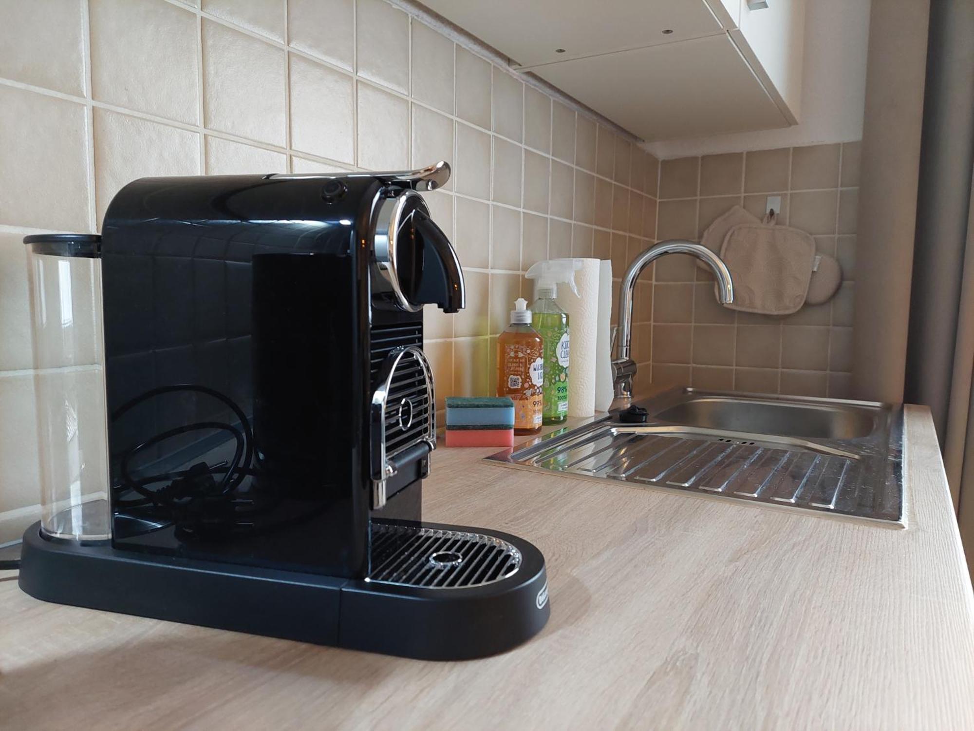 Cozy Home, 7 Beds, Wifi, Kitchen, Balcony, Bielefeld Center Екстериор снимка