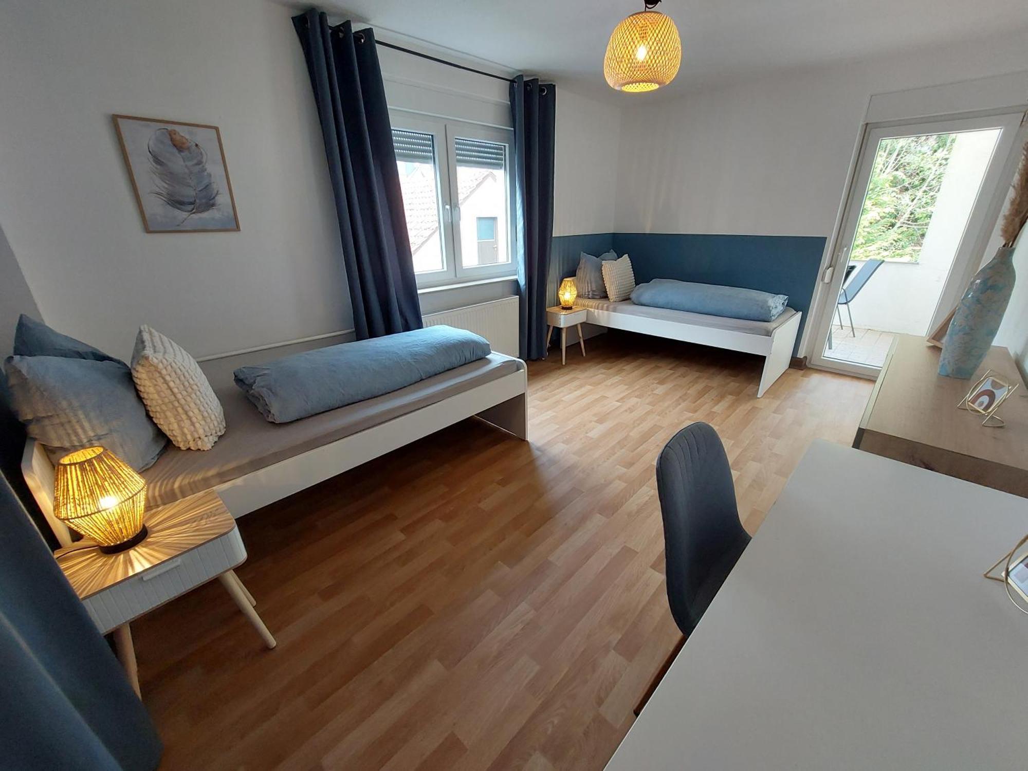 Cozy Home, 7 Beds, Wifi, Kitchen, Balcony, Bielefeld Center Екстериор снимка