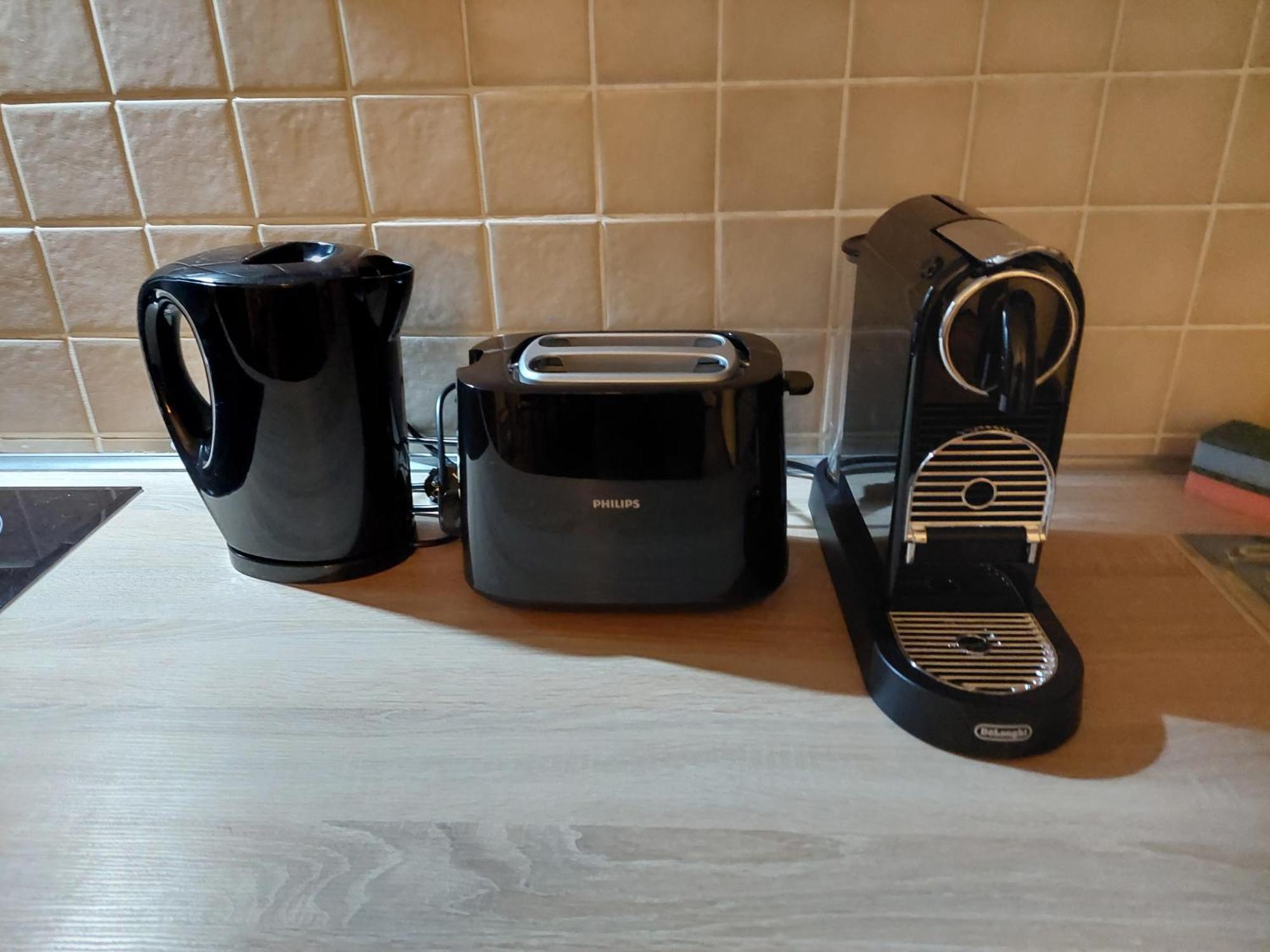 Cozy Home, 7 Beds, Wifi, Kitchen, Balcony, Bielefeld Center Екстериор снимка